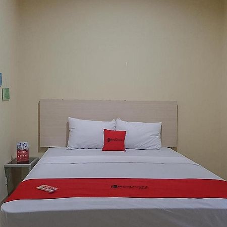 Reddoorz Near Kantor Walikota Bontang Nyerakat Kültér fotó