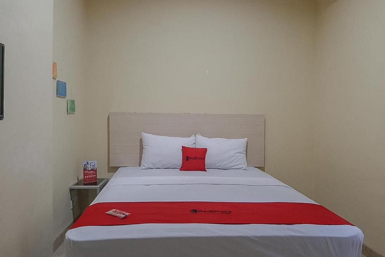 Reddoorz Near Kantor Walikota Bontang Nyerakat Kültér fotó